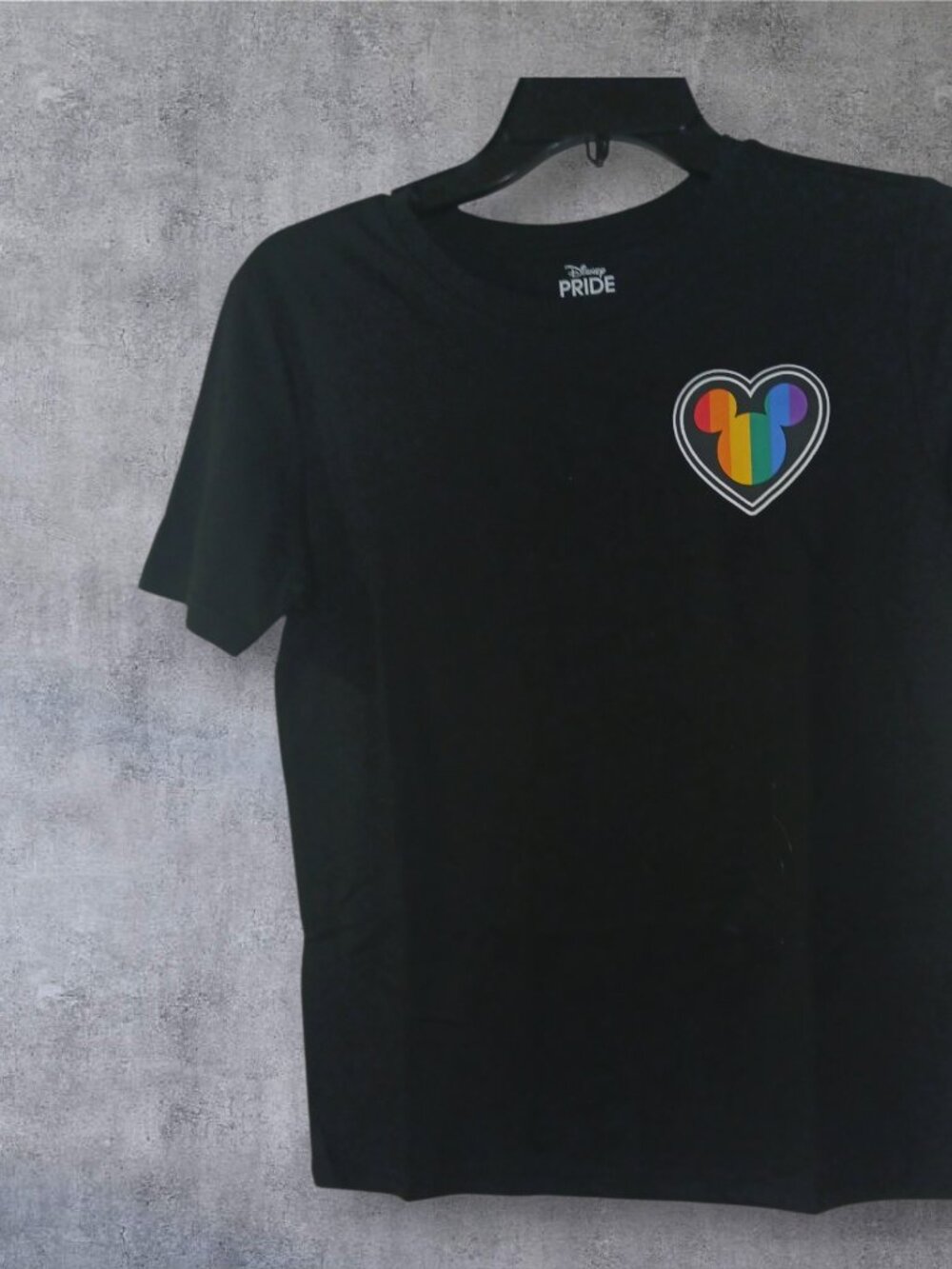 Disney Pride Rainbow Mickey Love Graphic Tee Kids Size 10/12 Medium